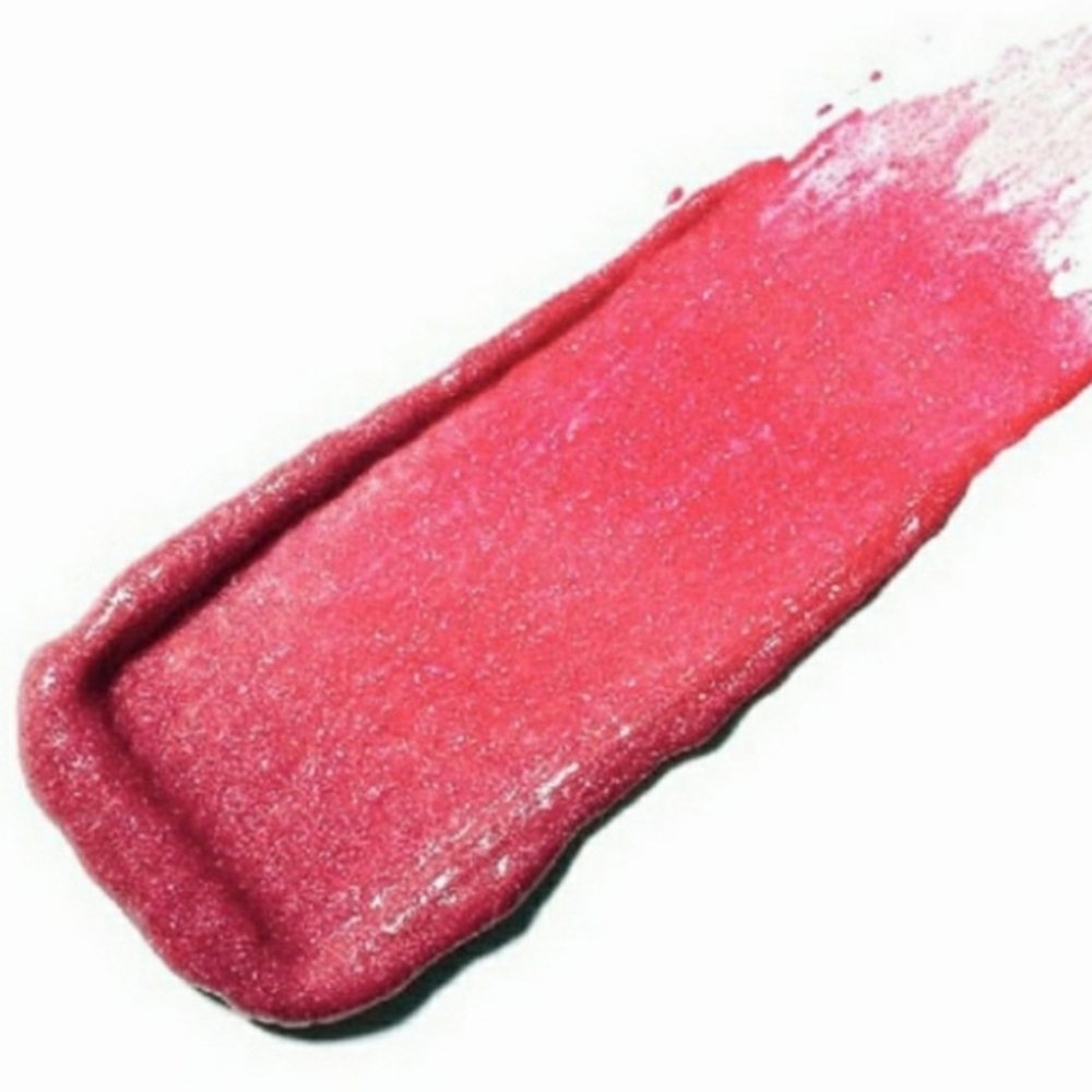 MAC LIPGLASS- SNOW IN LOVE ๐ฅฐ - Picture 4 of 10